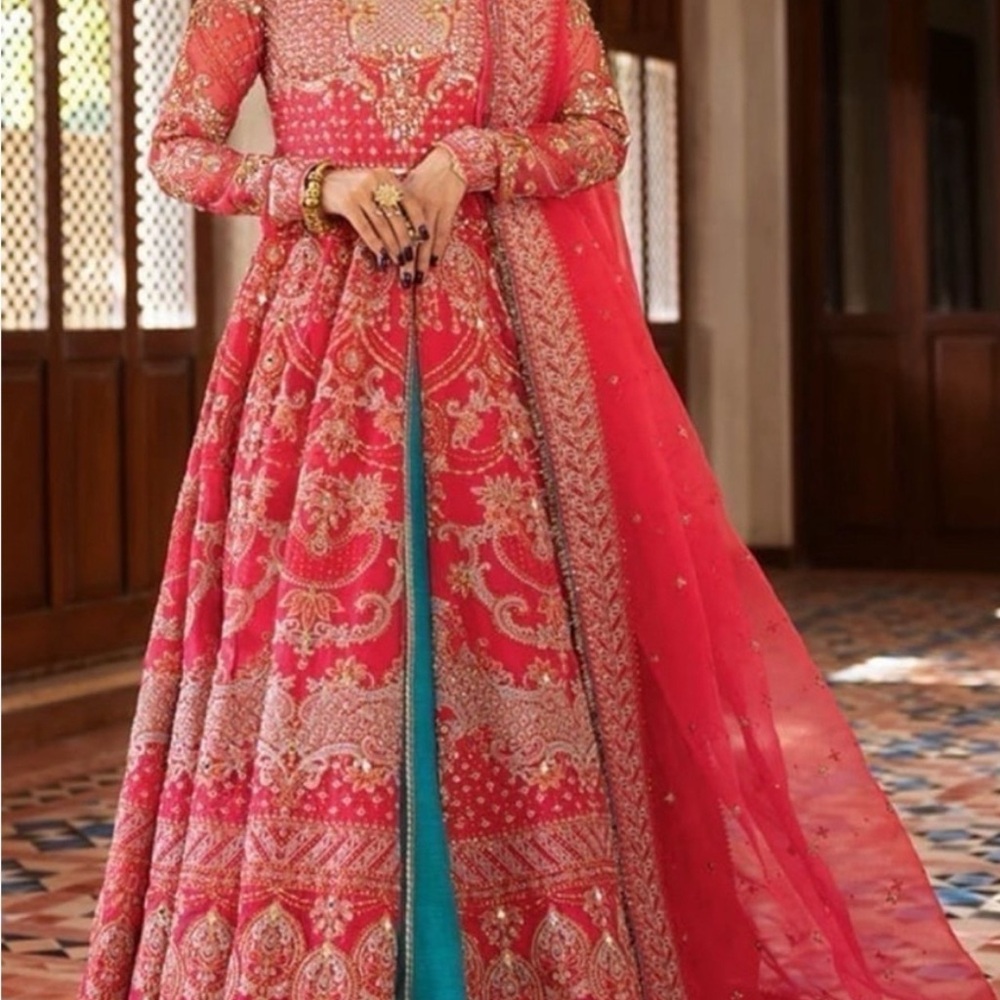 Elegant Pink Embroidered Dress